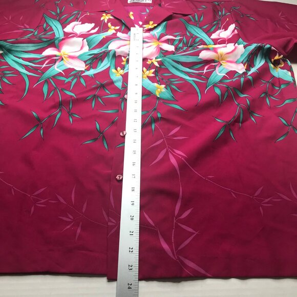 Hilo Hattie's Men's Hawaii Red Floral Shirt No Tag Preowned - Picture 8 of 9
